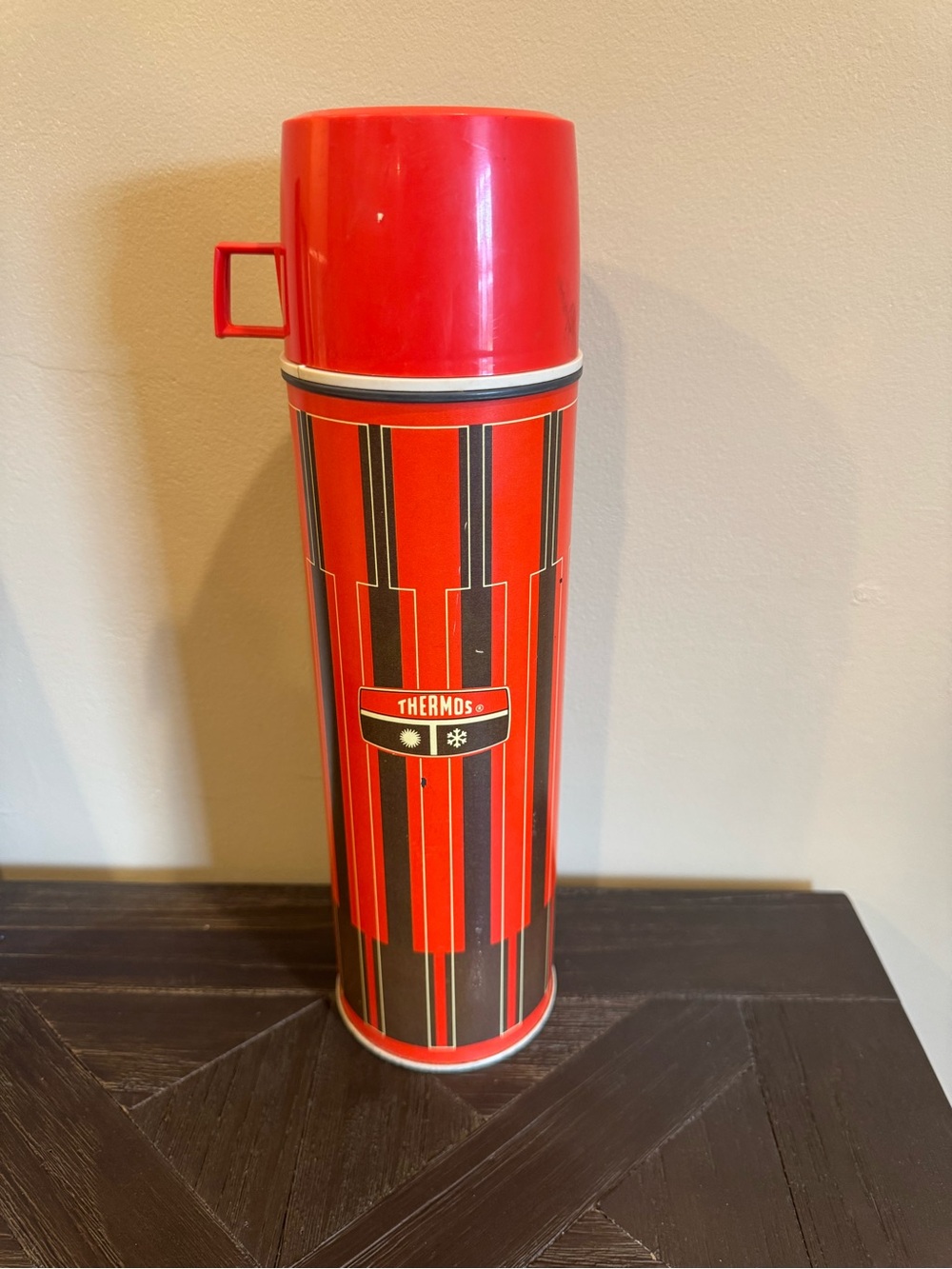 Thermos Red and Black Retro Stripe Insulated Bottle